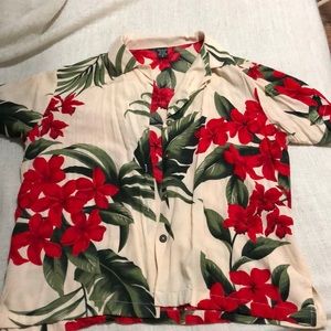 hawaiian print button up shirt